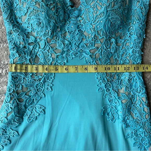 Tony Bowls Paris Formal Dress - Turquoise - Size 4 - Picture 14 of 15